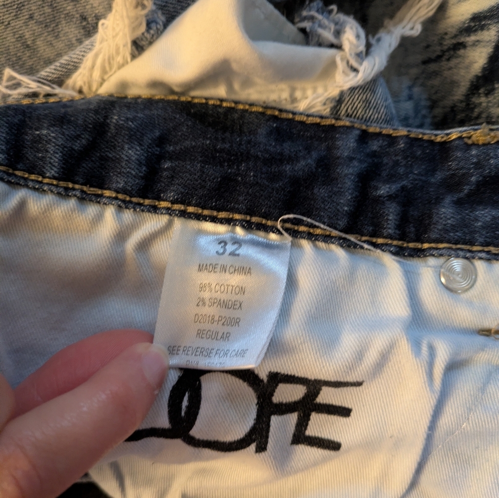 Dope Ripped Jeans - Picture 5 of 9